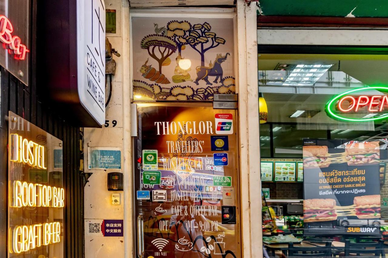 Thonglor Travellers Hostel And Cafe Μπανγκόκ Εξωτερικό φωτογραφία